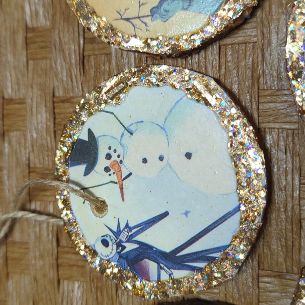 Nightmare before Christmas ornament set - Picture 3 of 7